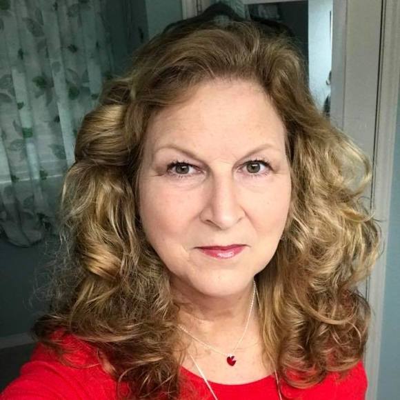 Meet your Posher, Brenda - Picture 1 of 1